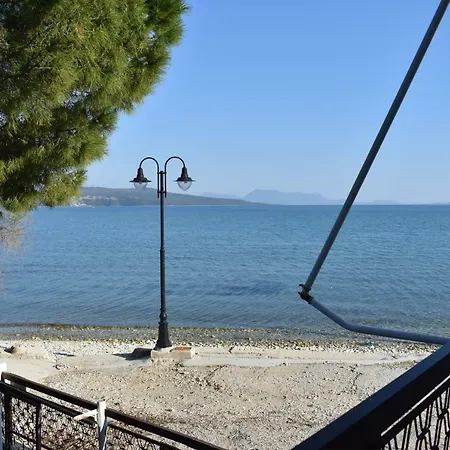 Vandorou-lefkada Λυγιά