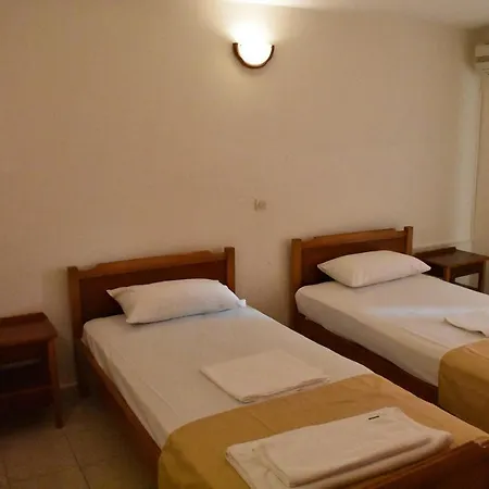 Vandorou-lefkada 3* Λυγιά